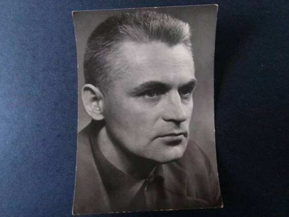 Foto Rosegnal pohlednice Československo herec Jiří Vrštala