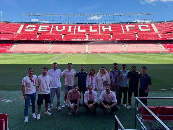 Sevilla FC welcomes the students of the Football Coaching and Management Master’s program from Universidad Europea