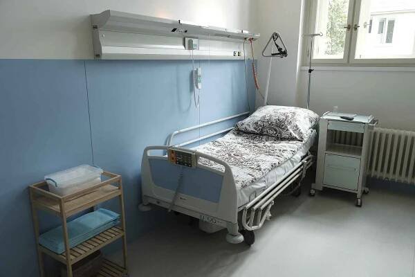 Otevření zrekonstruované gynekologicko-porodnické kliniky Fakultní nemocnice Královské Vinohrady.