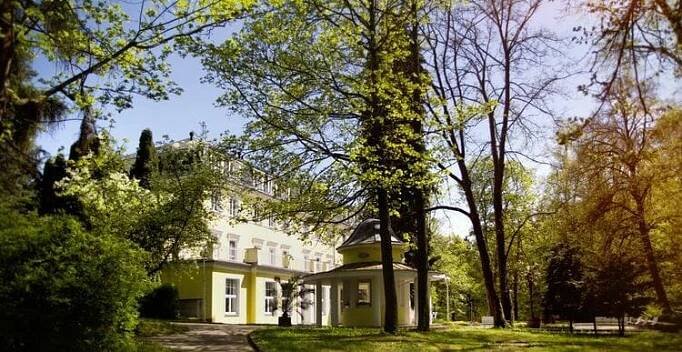Lázně Konstantinovy Lázně wellness hotel, víkendové wellness pobyty