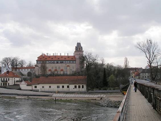 Zámek Brandýs nad Labem - otevírací doba, akce, ubytování, prohlídky, vstupné, foto, počasí