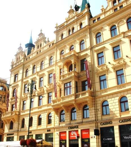 Hotel Kings Court – přestavba domu na hotel, Praha – Staré Město – GEMAART