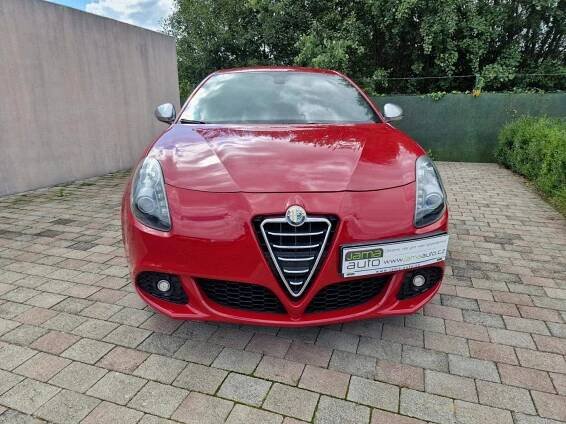 Prodej Alfa Romeo - Giulietta REZERVOVÁNO!! 1,4 Ti 88kW XENONY 1. | tutut.cz