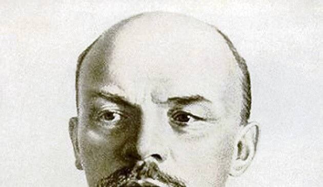 Lenin prý zemřel na stres, dědičné predispozice, nebo byl otráven