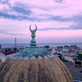 Historic Mosques in Europe that Amplify Diverse Cultural heritage – Orange Wayfarer