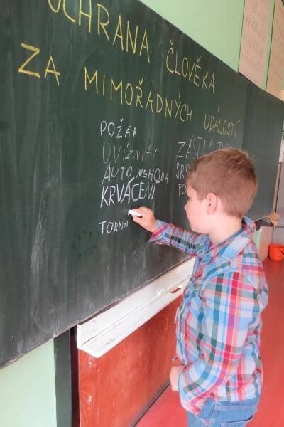 Ochrana člověka za mimořádných událostí | Základní škola Pardubice-Dubina, Erno Košťála 870