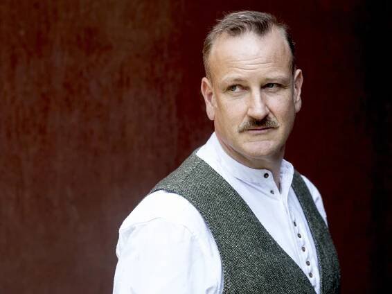 Thomas Douglas, Actor & Speaker | Downloads