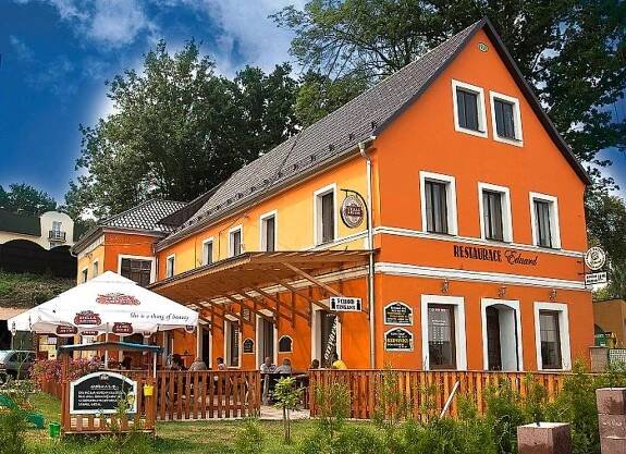 Penzion a restaurace Eduard Františkovy Lázně | Apetee
