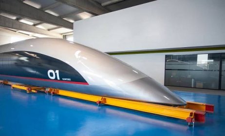 Full-scale hyperloop capsule reveal