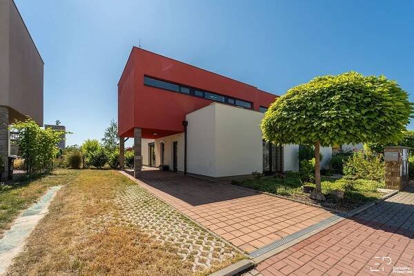 RD, Vinoż (41) - Pronájem rodinného domu 106 m², pozemek 575 m², Lipoltická, Praha - Vinoř