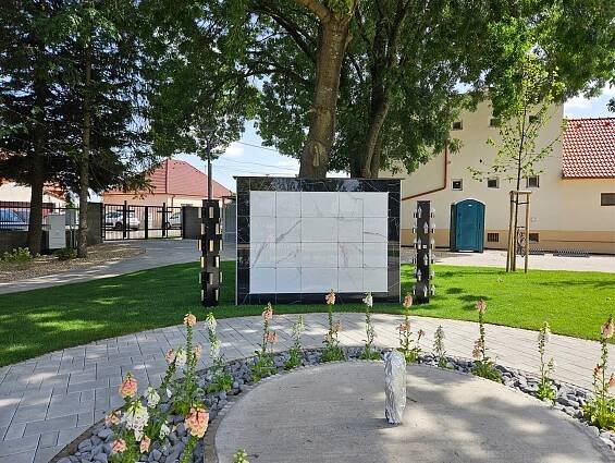 Další úspěšný projekt v obci Zavar | Kolumbárium MODU-AL