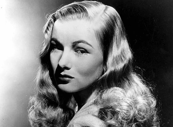 Veronica Lake in fancy top 