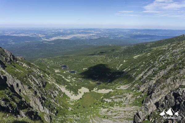 Z Polska přes hraniční hřeben Krkonoš ke Sněžným jámám | Horama
