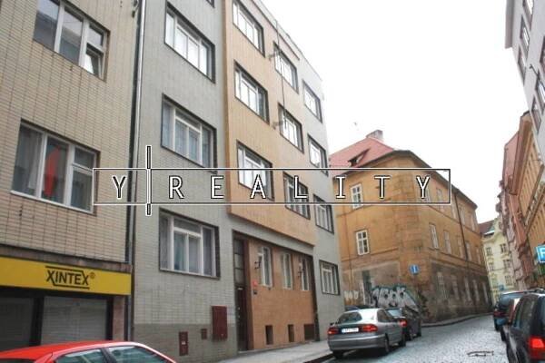 Pronájem Byt 1+kk, Na zbořenci, Praha 2 - Nové Město