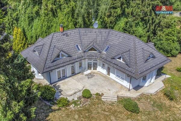 RD, 232 m2, Mariánské Lázně, U Zastávky