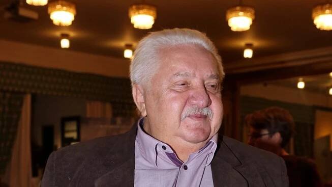 Herec Labuda (71) bojuje o život! Zkolaboval před svým domem