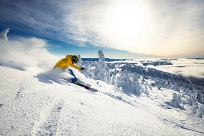 The Economist: Čína zažívá boom zimních sportů, miliony lidí začaly lyžovat