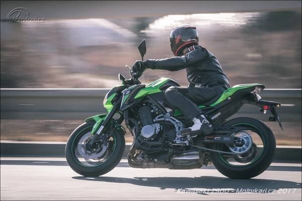 Kawasaki Z900 | Katalog motocyklů a motokatalog na Motorkáři.cz