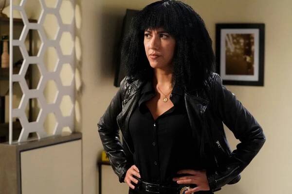 Brooklyn 99 - Místo činu (S06E06) (2019)