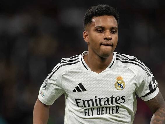 Real Madrid star 'refusing to play' after clash with teammates