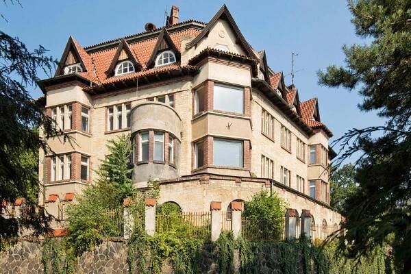 Záchrana vily na Hřebenkách - PRAHA SOBĚ