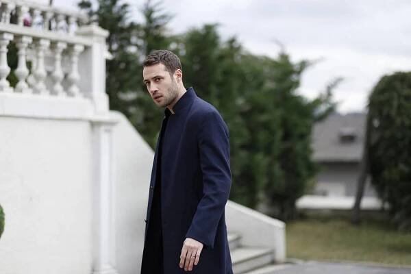 Láska a nenávist Istanbulu - Epizoda 20 (S02E20) (2020)
