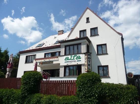 LH Reality Hradec Králové - Nabídka byty k pronájmu