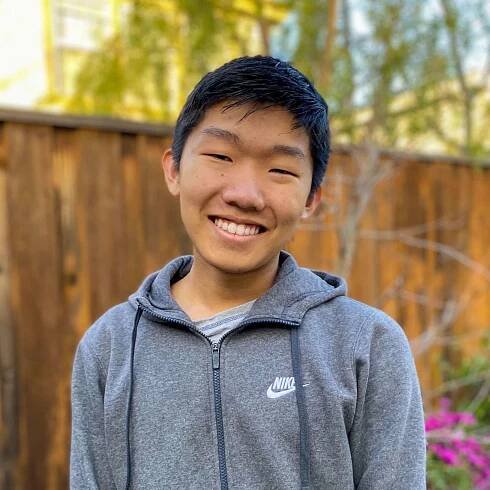 Rising to the Occasion #3 - Using AI to Fight Medical Monopolization: Tony Wang (Ep. 109)