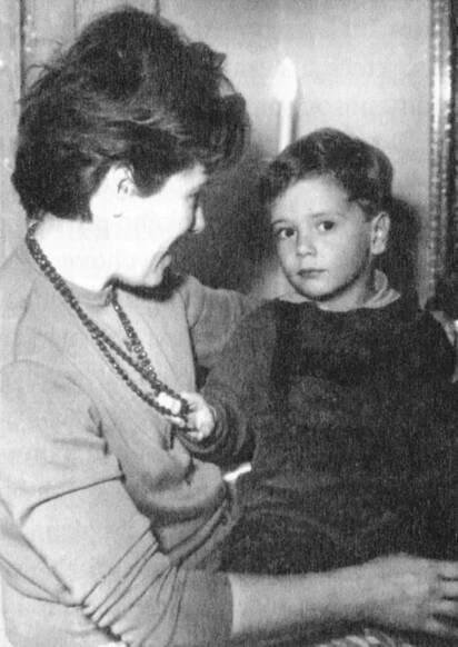 Zemřela herečka Vlasta Chramostová