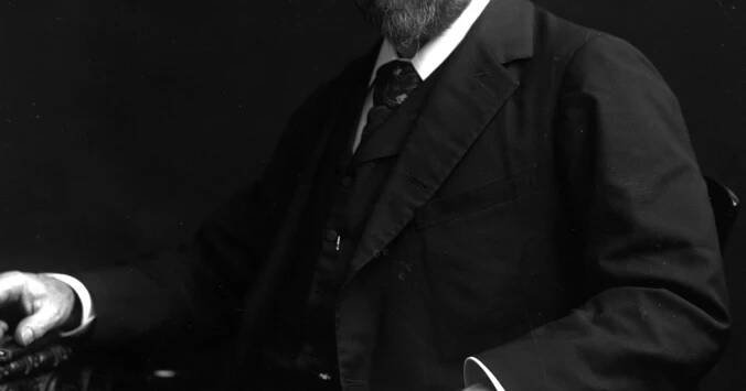 Bram Stoker ‘cheeky’ letter sent after Dracula publication goes on sale for £15,000