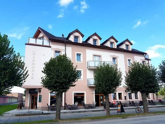 Tříhvězdičkový hotel Harmonie u historického centra Třeboně | Třeboň a okolí - Třeboňsko.cz