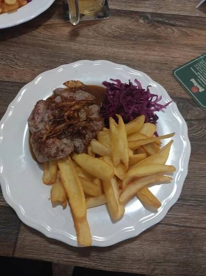 Restaurace a penzion Vlčí jáma foto 3