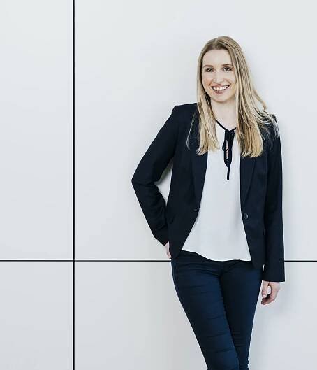 Portraitfoto von Sara Schmidt