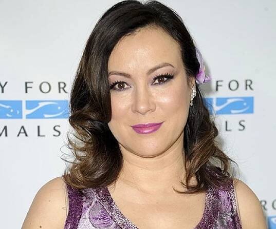 Jennifer Tilly Biography - Facts, Childhood, Family Life & Achievements