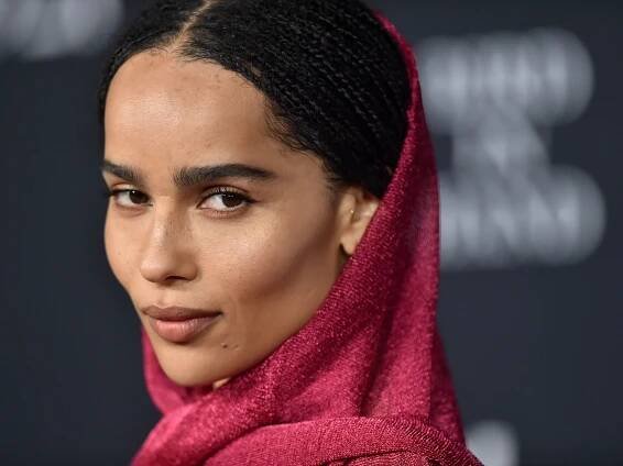You Have to See Zoë Kravitz's Electric Blue Bob in the 