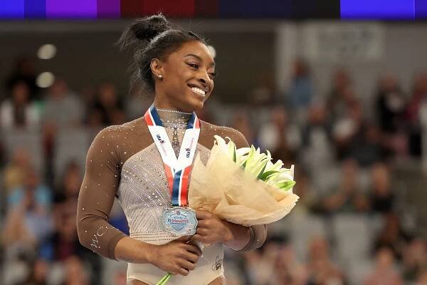 Simone Biles dominates as she wins her record-extending 9th all-around national title
