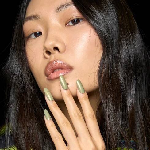 Shoppers Love These Top-Rated UV Nail Lamps for Salon-Grade Manicures at Home