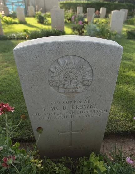 Headstone of 299 Corporal Thomas Browne