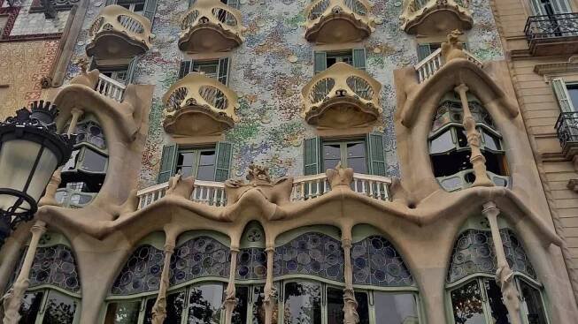 Barcelona, jak ji neznáte: Co určitě nevynechat, kde zabavit děti, kde se ubytovat a jak na MHD