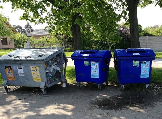 Z Brna zmizely po téměř dvaceti letech drátěné kontejnery na plast