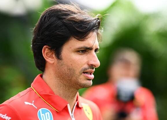 Williams boss makes bold Carlos Sainz prediction after Ferrari F1 exit: ‘He’d prefer to be here’