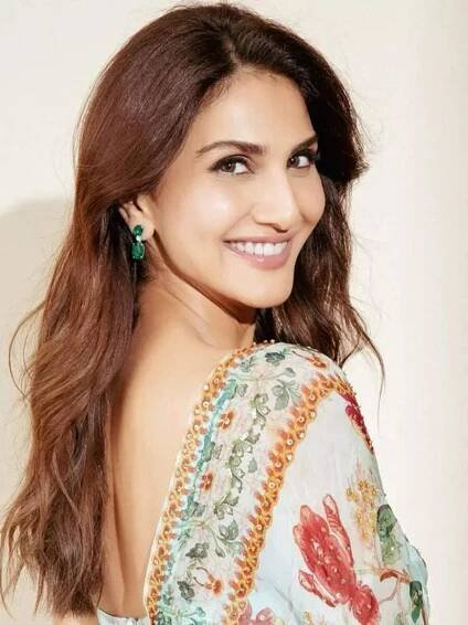 Vaani Kapoor captivates with her fresh and elegant style