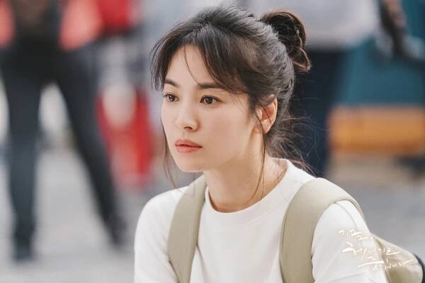 Song Hye-kyo in a still from Now, We Are Breaking Up.