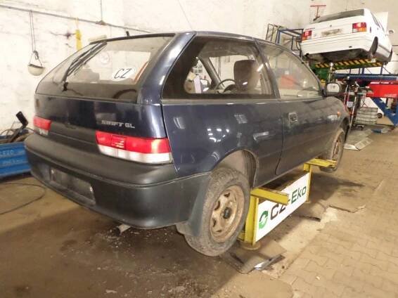 Suzuki Swift 2000