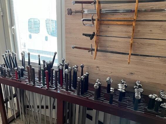 The warehouse is full of swords! 