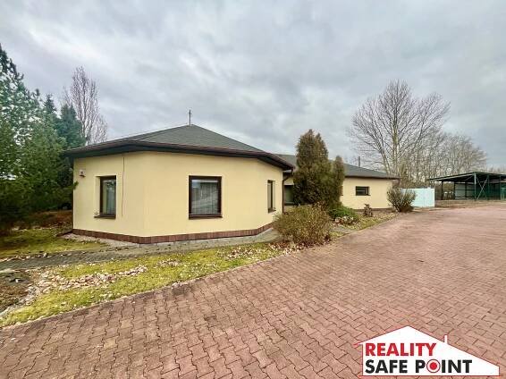 Prodej obchodního prostoru (3 159 m2)