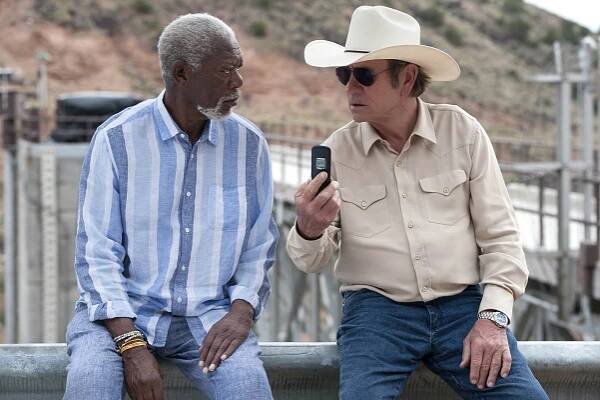 Morgan Freeman and Tommy Lee Jones in Just Getting Started (2017)