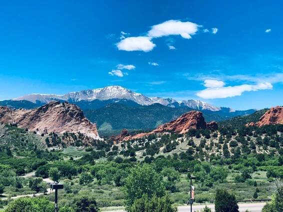 Colorado Springs, CO: A Great Place to Visit with Your Dog