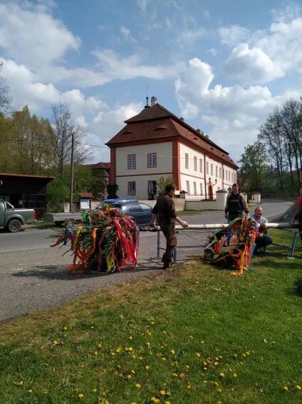 Rok 2019 - Pálení čarodějnic - Oficiální stránky obce Drahenice