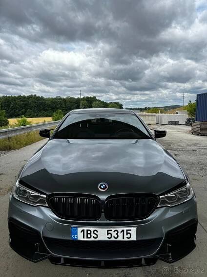 BMW 530D Xdrive záruka M-paket. 4x4. - Vsetín
